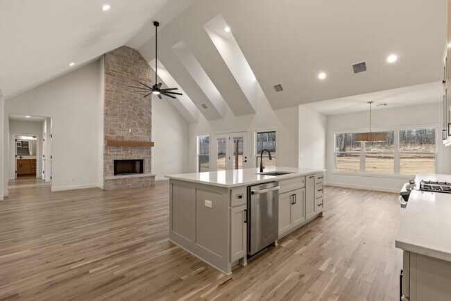 2119 E 45th Place, Sand Springs, OK 74063 - photo 6