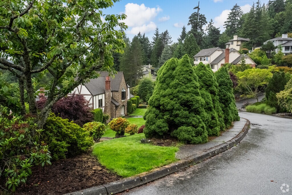 8839 Lot 1 NE 116th Place, Kirkland, WA 98034