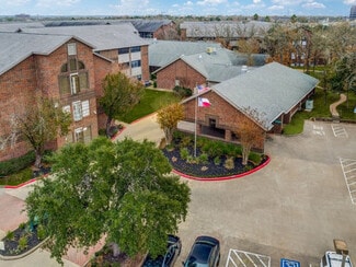 2410 Memorial Dr, Bryan, TX 77802