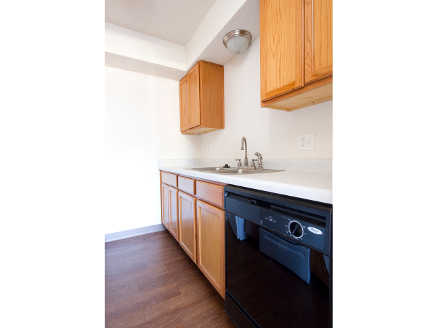 Southwinds Apartments, Springfield, MO 65806 - photo 4