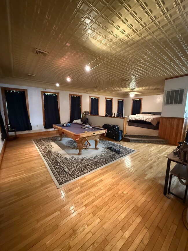 3039 Kutztown Rd Unit Third Floor, Reading, PA 19605