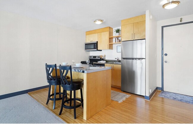 Harrison East unit 10C, Portland, OR 97201 - photo 3