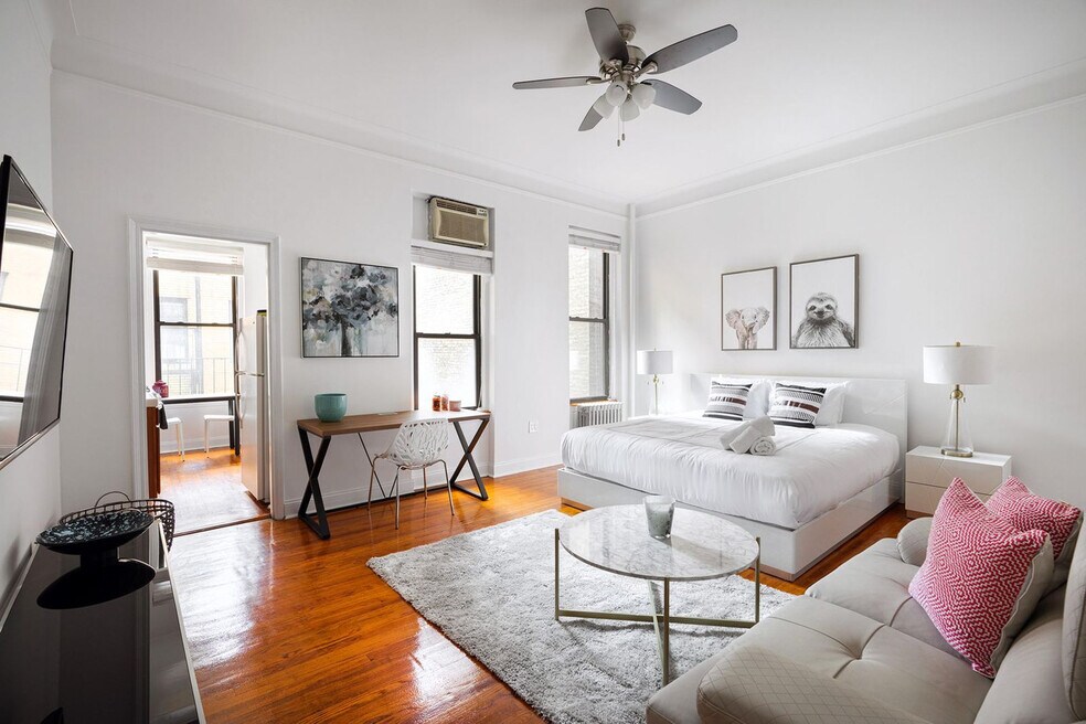 346 W 17th St unit FL2-ID1290850P, New York, NY 10011 - photo 1