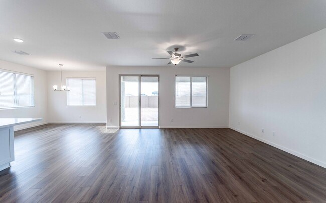 36800 W San Clemente St, Maricopa, AZ 85138 - photo 4