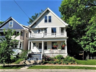 146 N Hancock St Unit 146, Madison, WI 53703
