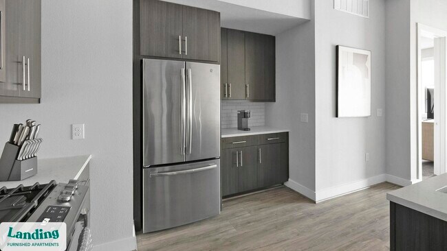 1215 Sawyer St unit 328, Houston, TX 77007 - photo 5