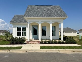 5127 Stonewater Dr, Gonzales, LA 70737