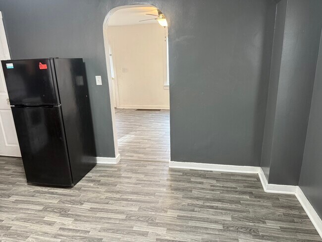 518 E Vaile Ave, Kokomo, IN 46901 - photo 5