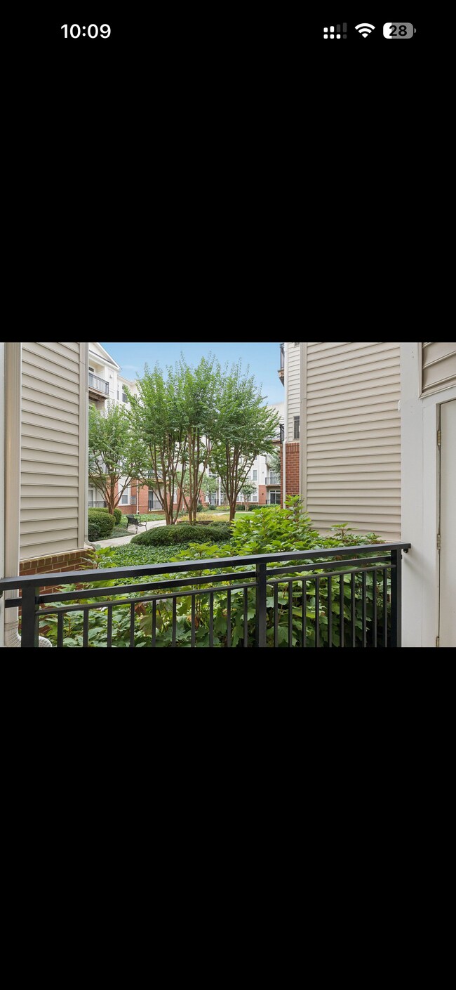 2665 Prosperity Ave unit 111, Fairfax, VA 22031 - photo 7