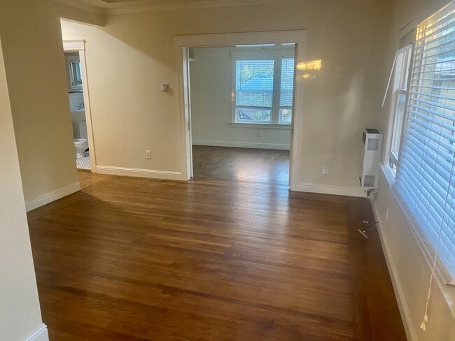 6508 Dana St unit D2, Oakland, CA 94609 - photo 6