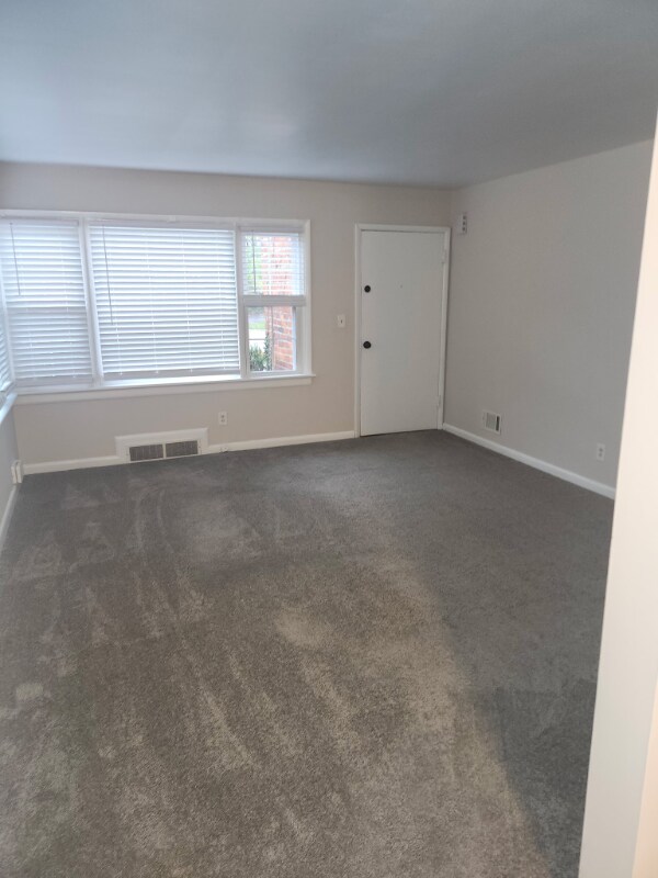 25 Laurel Ave unit 2, Milford, OH 45150 - photo 2