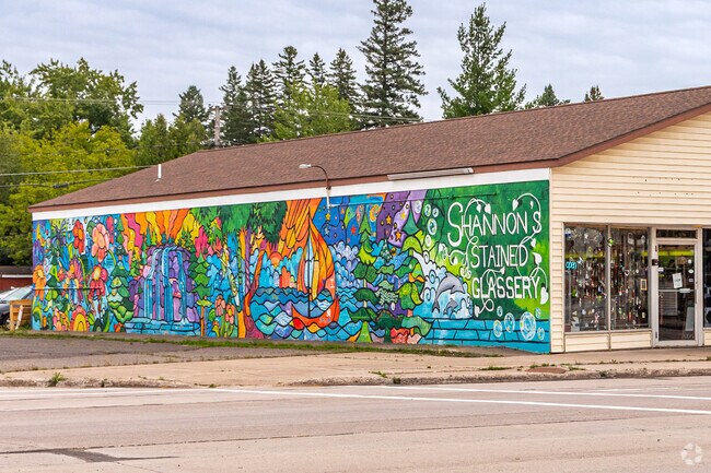 Take a class at Shannon's Stained Glassery or pick up stained glass, fusing and mosaic supplies.