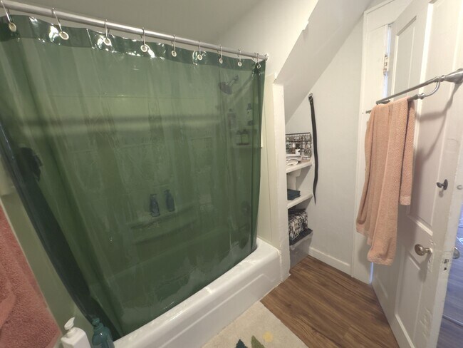 2214 Winnebago St unit 1, Madison, WI 53704 - photo 7