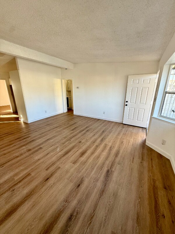 1120 Ave H-6 unit A, Lancaster, CA 93536 - photo 6