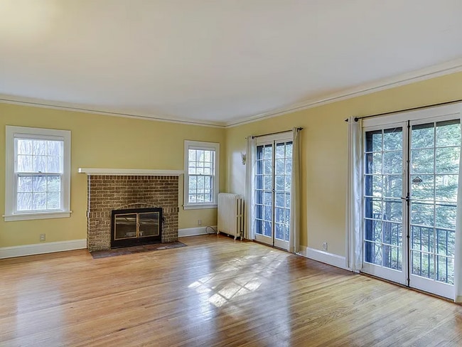 2722 Vincent Ave N unit 1, Minneapolis, MN 55411 - photo 2