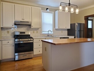 2159 S Mound St Unit LOWER, Milwaukee, WI 53207