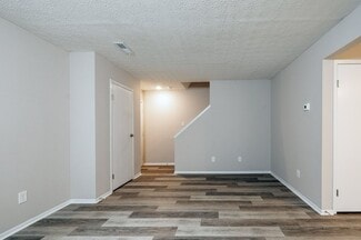 1359 Yorkland Rd, Columbus, OH 43232