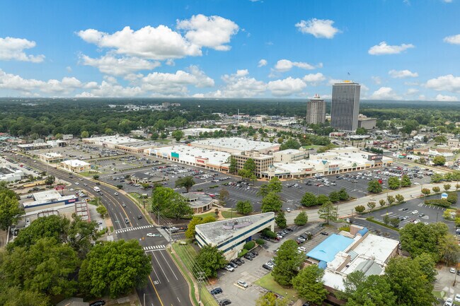 Eastgate Shopping Center in Colonial Acres features big box retailers.