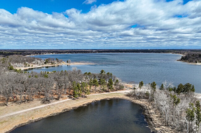 Located in the heart of Minnesota's lake country, Baxter is a destination for homebuyers and tourists alike.