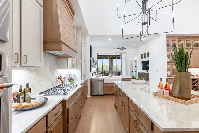 207 Wooded Rill Ct, Willis, TX 77318 - photo 5