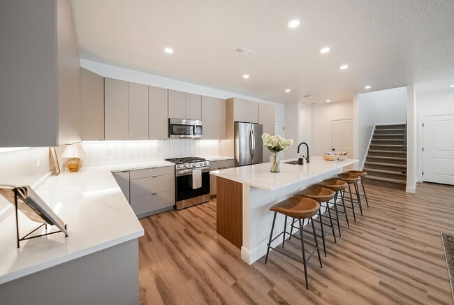 The Dendry Townhomes, Provo, UT 84604 - photo 5