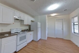 3583 Midway Rd, Decatur, GA 30032