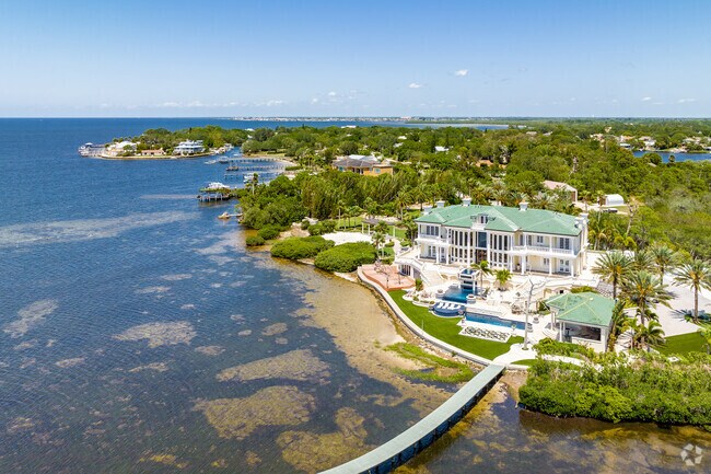 An aerial view of homes on the Gulf of Mexico at the North end of Boca Vista.