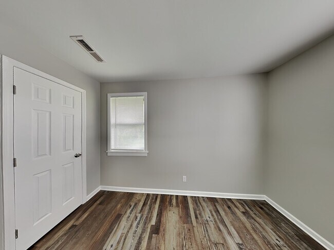 7745 Madrid Ave unit D, Birmingham, AL 35206 - photo 7