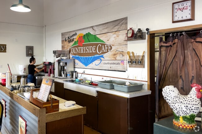 Stop by Countryside Cafe in nearby Keaau for a hearty lunch and dinner menu.