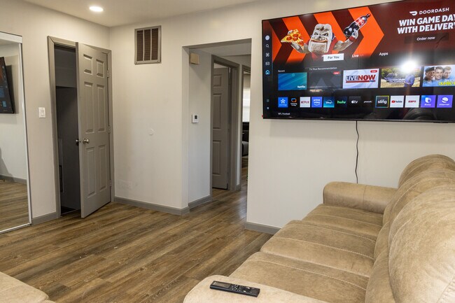 1420 Villa Ct unit A, Middletown, OH 45044 - photo 6