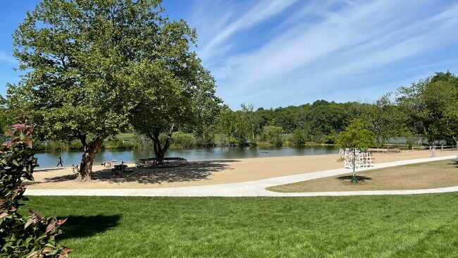 46 Lowell St unit 2, Lexington, MA 02420 - photo 4