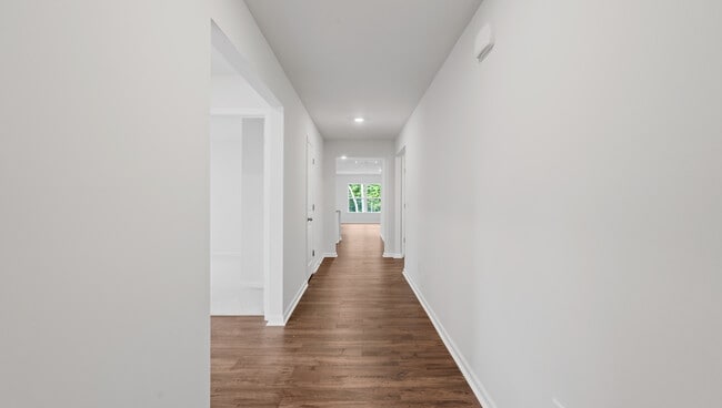 2138 Pierett Cir, Woodruff, SC 29388 - photo 3