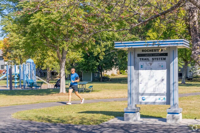 White Oaks Park connects to the Rochester Parks Trail System.