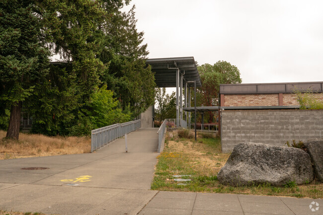 Main entrance to Ingraham High School in Haller Lake, Seattle WA