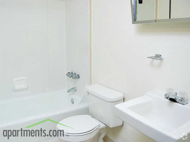 Ledgecrest Apartments, Vernon, CT 06066 - photo 5