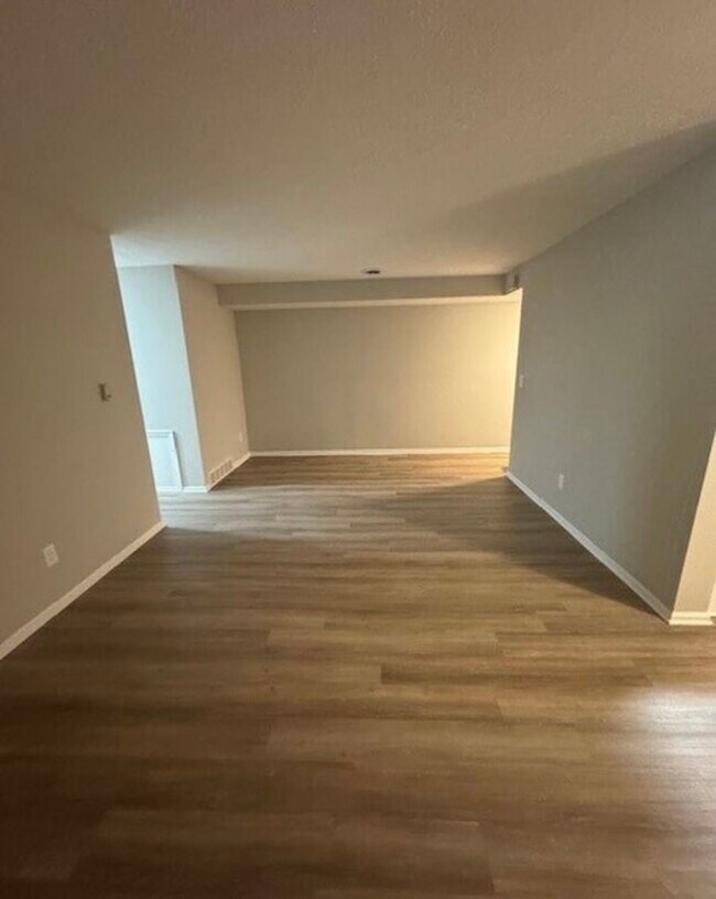 4360 Inner Circle Dr unit C-15, Brunswick, OH 44212 - photo 6