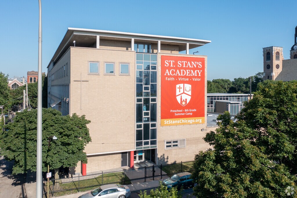 Welcome to Wicker Park's St Stanislaus Kostka Academy.