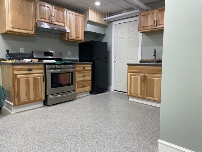 1826 E Superior St unit 3, Duluth, MN 55812 - photo 5