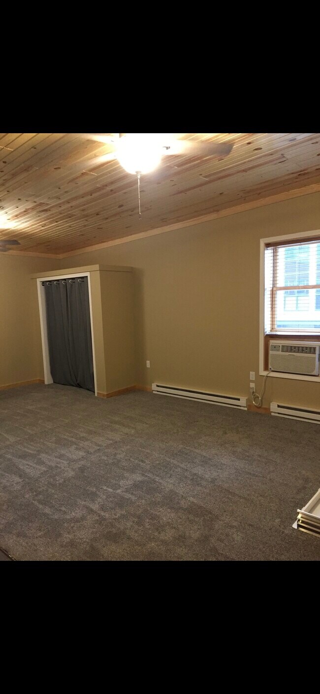 324 Jay St unit 328, La Crosse, WI 54601 - photo 6