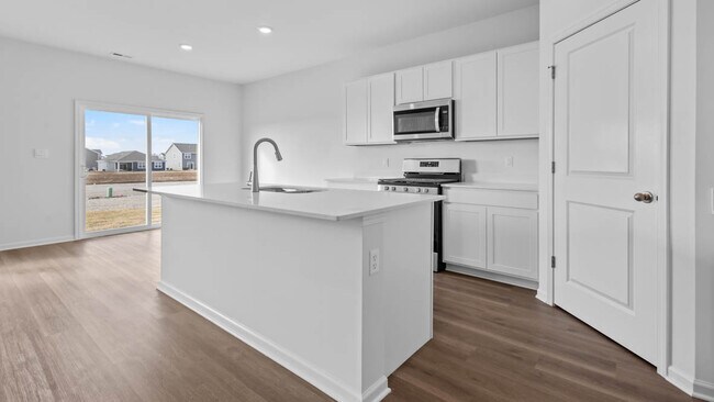 14924 S Parkview Dr, Plainfield, IL 60544 - photo 6