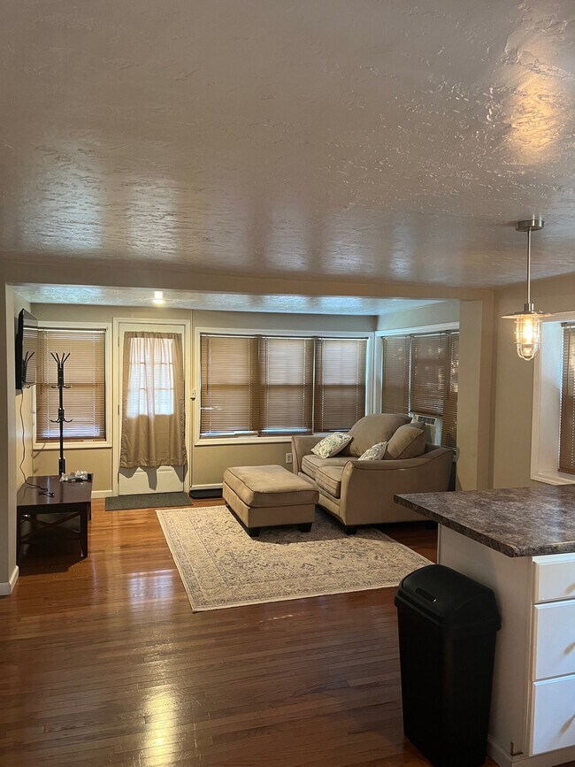 623 Coffeen St, Watertown, NY 13601