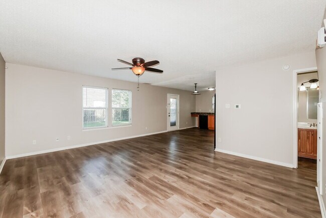 13323 N Brick Chapel Dr, Camby, IN 46113 - photo 6