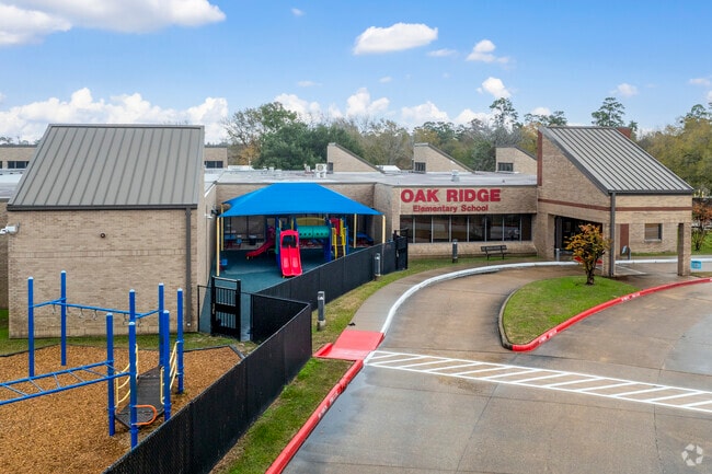 Oak Ridge Elementary has an A grade from Niche.