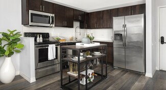 21 W Chestnut St Unit 806, Chicago, IL 60610