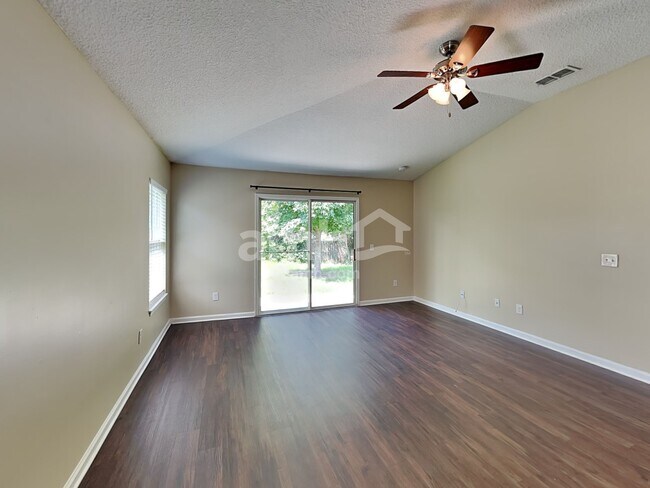 6126 Sage Willow Way, Jacksonville, FL 32244 - photo 6