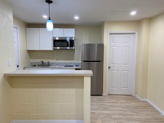 2221 Gold Ave Unit C, El Paso, TX 79930