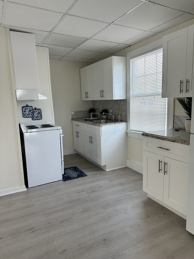 Example of Cottage Kitchen