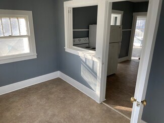 510 N Olive St Unit W. 1/2, Abilene, KS 67410