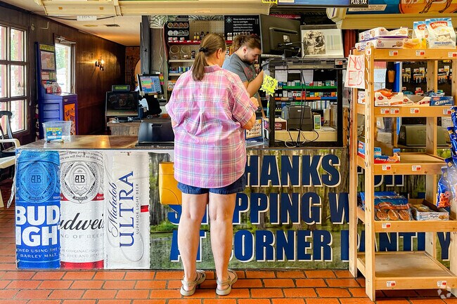 Residents of Neyland Park can pick up essentials at local grocery stores.