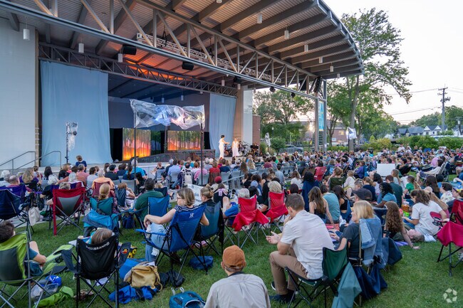 Memorial park is packed to capacity for the annual Shakespeare in the Park live performances.